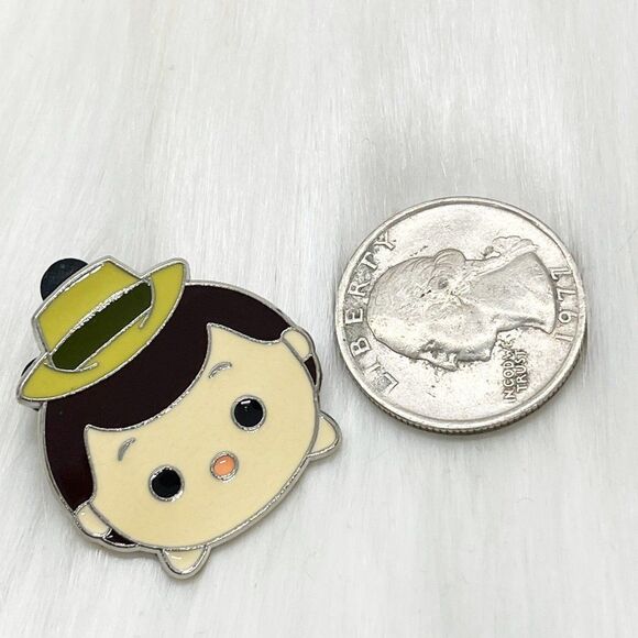 🔮 5/$25 Disney Adventureland Jungle‎ Cruise Skipper Tsum Tsum Pin - Picture 2 of 3